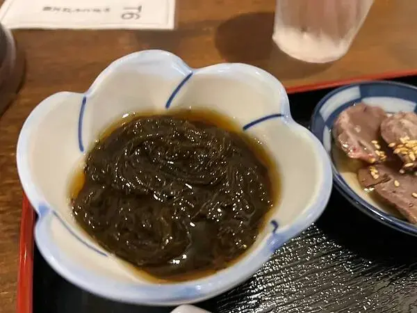 【日本沖繩美食、山羊肉推薦】やぎとそば 太陽｜石川交流道、海