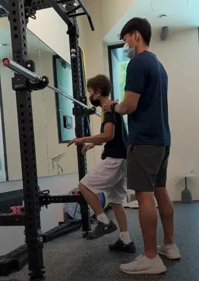 台南健身房推薦｜光之所在健身工作室｜銀髮運動課程：83歲奶奶