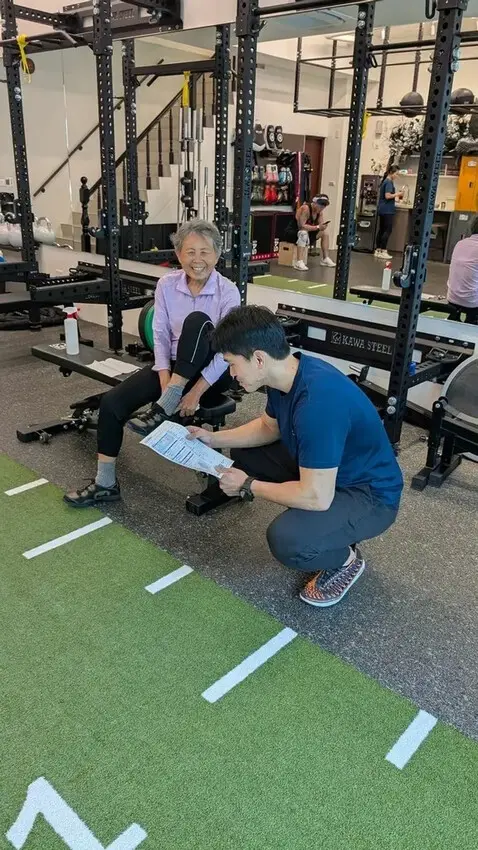台南健身房推薦｜光之所在健身工作室｜銀髮運動課程：83歲奶奶