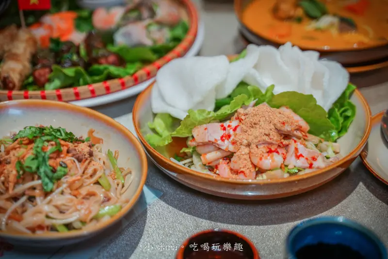 銘記越南美食｜汐止人大推的越式料理！景觀庭院、上百道越式美味、免費停車場，聚會絕佳首選