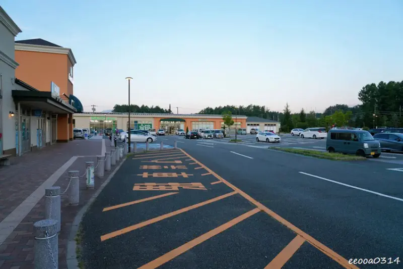 富士河口湖森林購物中心「Forest Mall 富士河口湖」