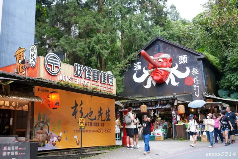 南投鹿谷「溪頭妖怪村」，咬人貓麵包、松林町日式特色商店街!