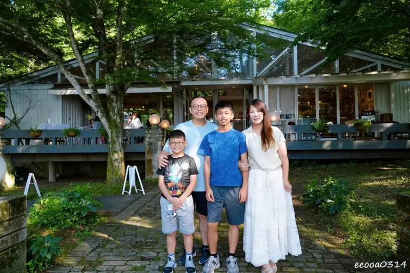 山中湖甜點咖啡廳「Paper Moon」，山梨縣鄉村風玻璃屋