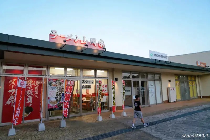 富士河口湖森林購物中心「Forest Mall 富士河口湖」