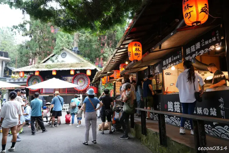 南投鹿谷「溪頭妖怪村」，咬人貓麵包、松林町日式特色商店街!