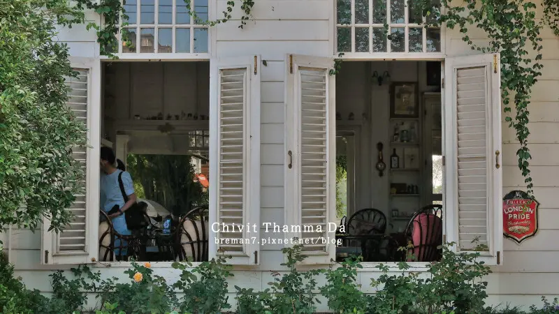 ChivitThammaDacoffeehouse-6