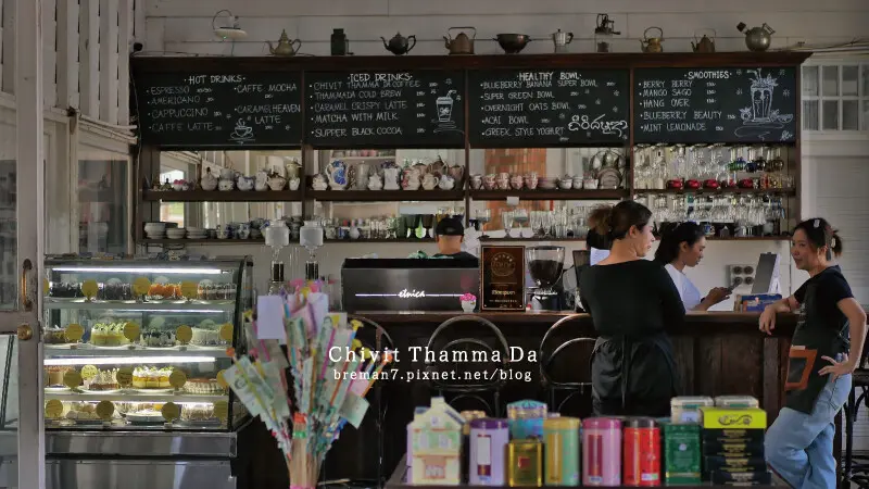 ChivitThammaDacoffeehouse-1