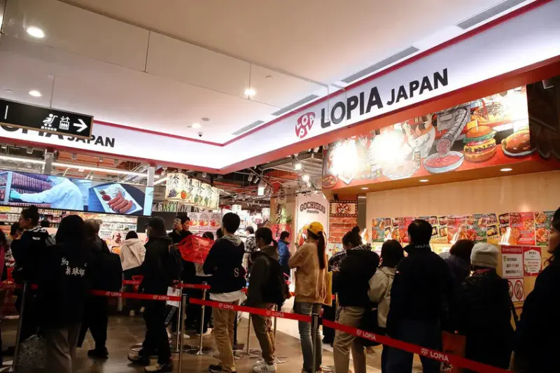 南港 LaLaport，3月20日正式盛大開幕！台北最新購物