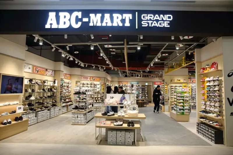 南港 LaLaport，3月20日正式盛大開幕！台北最新購物