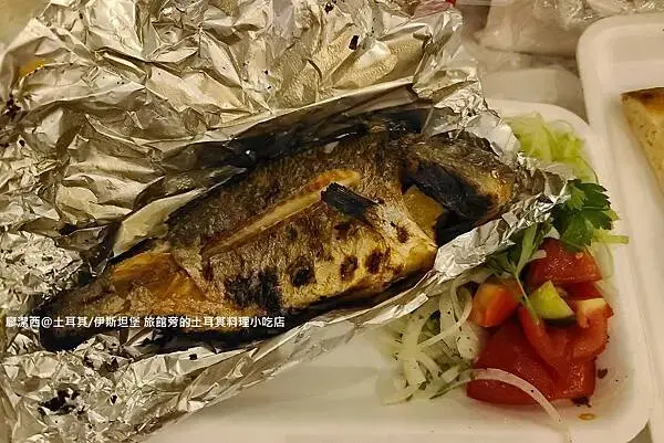 土耳其/伊斯坦堡 NU HOTEL旁的土耳其料理小吃店