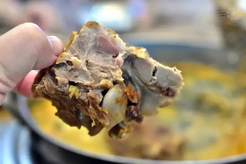 Jomaru城丸:馬鈴薯豬骨湯