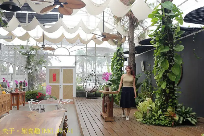 蘭都觀光工廠 廊道彩繪區 X 玻璃屋 台南六甲網美拍照最熱門