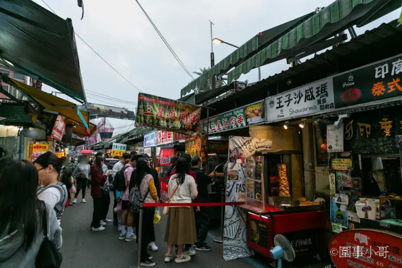 台灣好行499超值一日遊！來搭乘綠21宜蘭冬山河線暢遊羅東跟宜蘭傳統藝術中心吧～超划算套票持續熱賣中喔喔喔 @圍事小哥的幸福相框