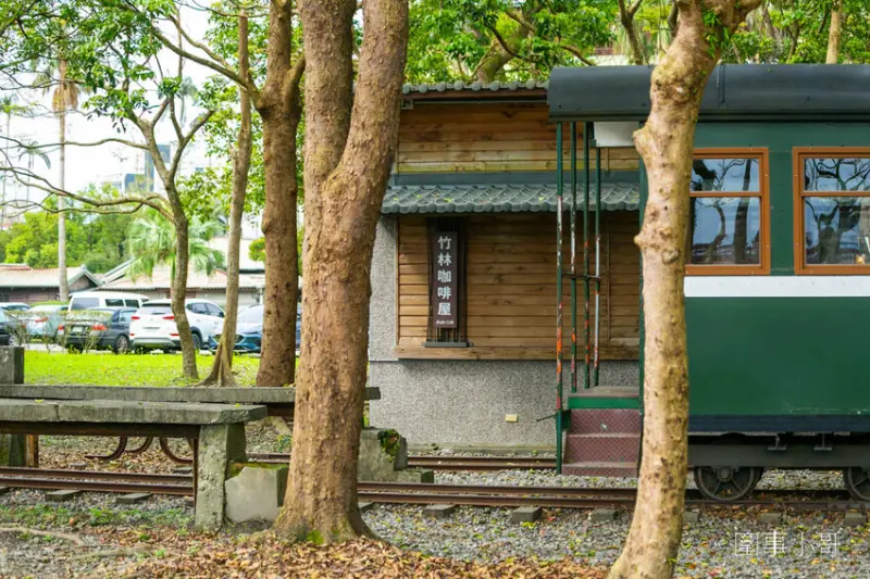 台灣好行499超值一日遊！來搭乘綠21宜蘭冬山河線暢遊羅東跟宜蘭傳統藝術中心吧～超划算套票持續熱賣中喔喔喔 @圍事小哥的幸福相框
