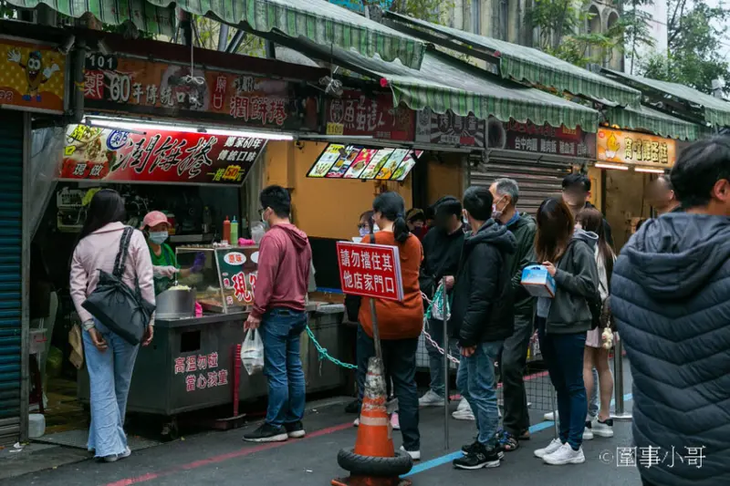 台灣好行499超值一日遊！來搭乘綠21宜蘭冬山河線暢遊羅東跟宜蘭傳統藝術中心吧～超划算套票持續熱賣中喔喔喔 @圍事小哥的幸福相框