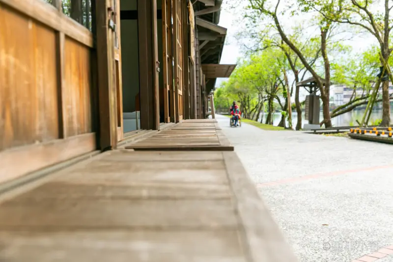 台灣好行499超值一日遊！來搭乘綠21宜蘭冬山河線暢遊羅東跟宜蘭傳統藝術中心吧～超划算套票持續熱賣中喔喔喔 @圍事小哥的幸福相框