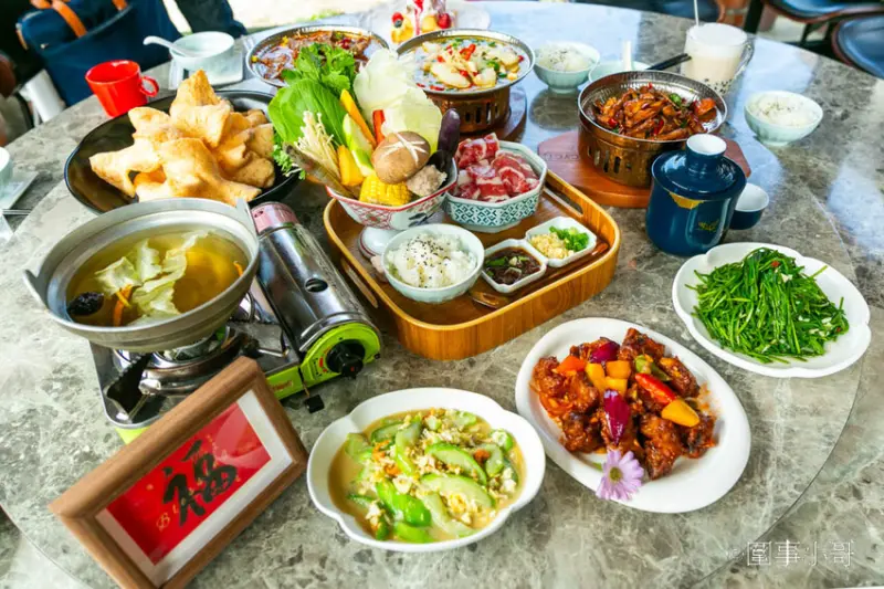 台灣好行499超值一日遊！來搭乘綠21宜蘭冬山河線暢遊羅東跟宜蘭傳統藝術中心吧～超划算套票持續熱賣中喔喔喔 @圍事小哥的幸福相框