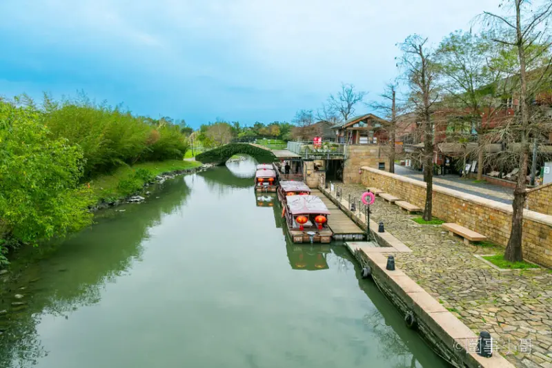 台灣好行499超值一日遊！來搭乘綠21宜蘭冬山河線暢遊羅東跟宜蘭傳統藝術中心吧～超划算套票持續熱賣中喔喔喔 @圍事小哥的幸福相框