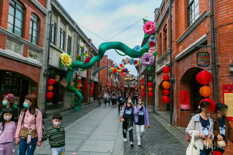 台灣好行499超值一日遊！來搭乘綠21宜蘭冬山河線暢遊羅東跟宜蘭傳統藝術中心吧～超划算套票持續熱賣中喔喔喔 @圍事小哥的幸福相框