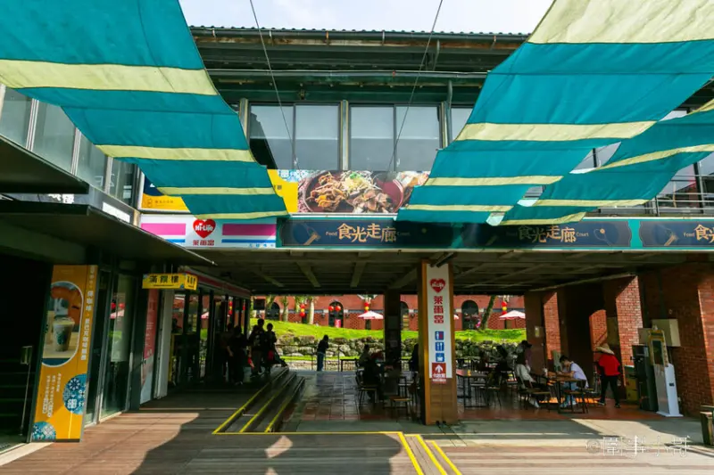 台灣好行499超值一日遊！來搭乘綠21宜蘭冬山河線暢遊羅東跟宜蘭傳統藝術中心吧～超划算套票持續熱賣中喔喔喔 @圍事小哥的幸福相框