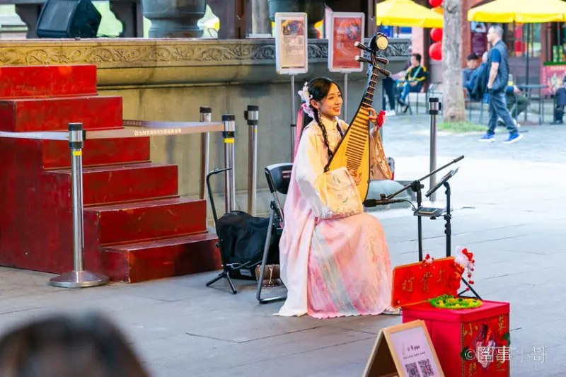 台灣好行499超值一日遊！來搭乘綠21宜蘭冬山河線暢遊羅東跟宜蘭傳統藝術中心吧～超划算套票持續熱賣中喔喔喔 @圍事小哥的幸福相框
