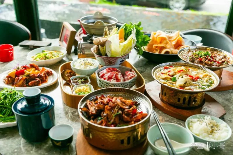 台灣好行499超值一日遊！來搭乘綠21宜蘭冬山河線暢遊羅東跟宜蘭傳統藝術中心吧～超划算套票持續熱賣中喔喔喔 @圍事小哥的幸福相框