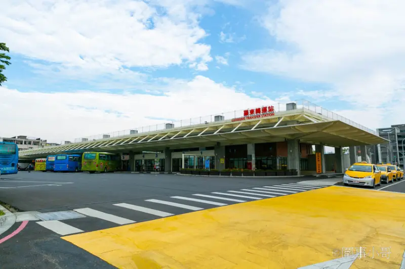 台灣好行499超值一日遊！來搭乘綠21宜蘭冬山河線暢遊羅東跟宜蘭傳統藝術中心吧～超划算套票持續熱賣中喔喔喔 @圍事小哥的幸福相框