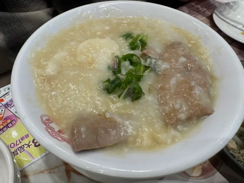 【香港灣仔美食】靠得住粥麵小館，連續15年獲米其林必比登推薦