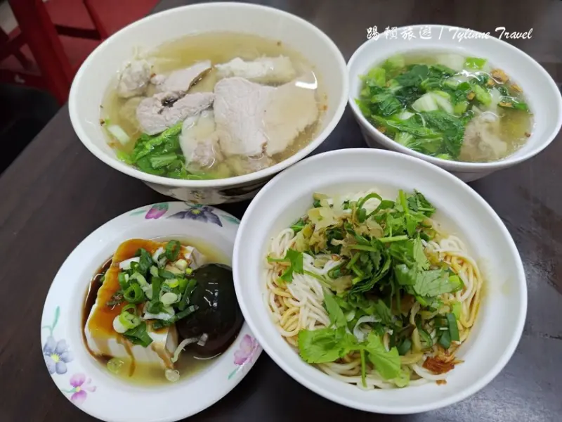 中和在地人狂推阿達意麵牛肉麵！平價大份量台灣傳統麵食，超高CP值。