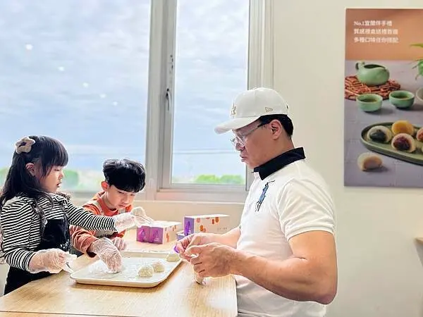 ★宜蘭親子景點推薦★宜蘭礁溪老字號手工麻糬『聯全麻糬』手作概