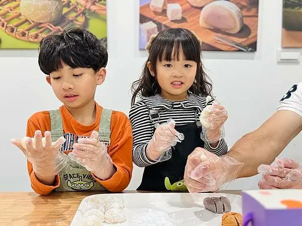 ★宜蘭親子景點推薦★宜蘭礁溪老字號手工麻糬『聯全麻糬』手作概