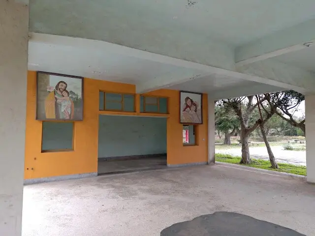 秋茂園 - 天主堂