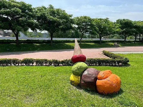 LINE_ALBUM_鶯歌_250423_101