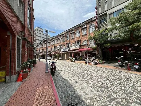 LINE_ALBUM_鶯歌_250423_11