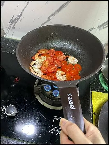 【不沾鍋/好讚鍋推薦】【韓國Kassel 鑽石超導熱不沾輕量