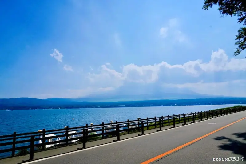 山中湖超人氣鬆餅「The Park」，絕佳湖景視野咖啡廳，河
