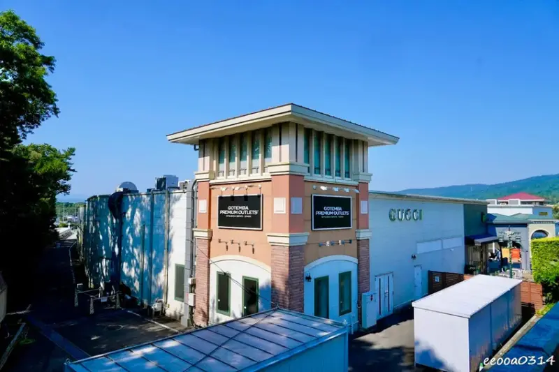河口湖自駕遊「御殿場 PREMIUM OUTLETS」，全日