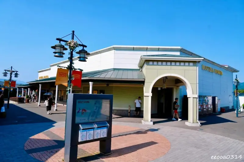 河口湖自駕遊「御殿場 PREMIUM OUTLETS」，全日