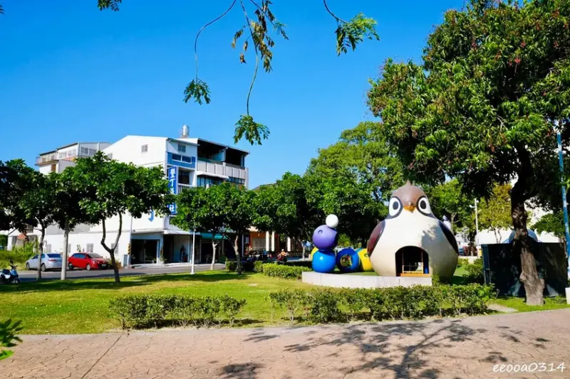 屏東遛小孩好去處「勝利動物溜滑梯公園」，8座超萌動物溜滑梯免