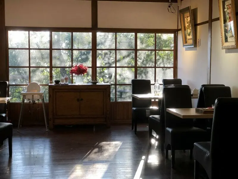 台北私藏景點推薦│草山行館。陽明山景觀餐廳，超美景點一定要來