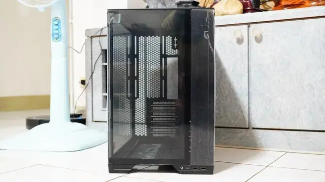 聯力LIAN LI O11 VISION COMPACT機殼