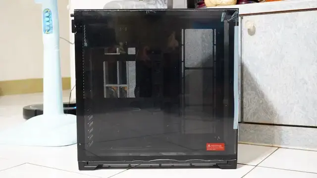 聯力LIAN LI O11視力緊湊型機殼