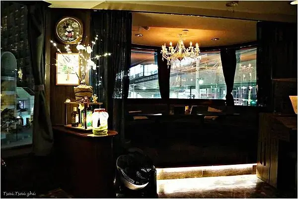 [沖繩那霸]BAR Daisy (バー デイジー)｜視覺饗宴