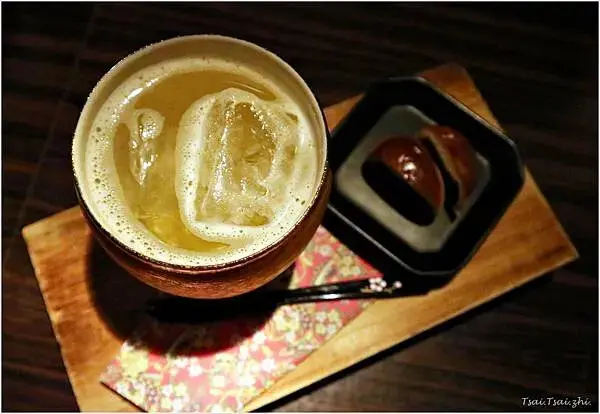 [沖繩那霸]BAR Daisy (バー デイジー)｜視覺饗宴