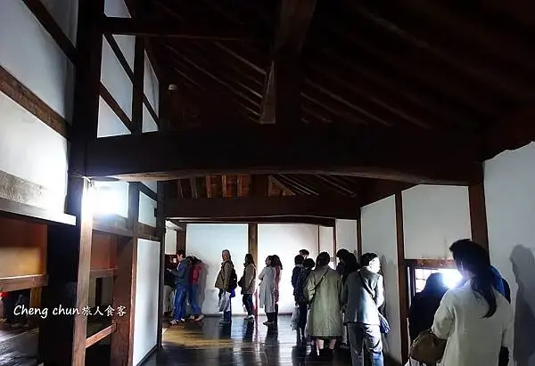 日本國寶【犬山城】最古老天守閣、城下町老街散策傳統小吃 | 