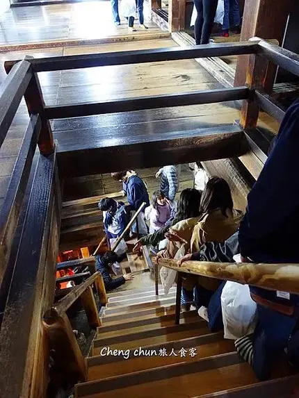 日本國寶【犬山城】最古老天守閣、城下町老街散策傳統小吃 | 