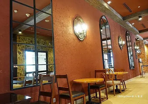 越南峴港巴拿山飯店，歐式古堡Mercure Danang F