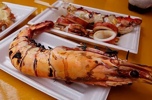 日本關西【黑門市場】大阪人的廚房 ?! 再訪頗有感觸...。