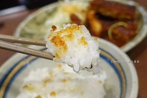 日本【名古屋味噌豬排 矢場本店】70年老店，名古屋名物。