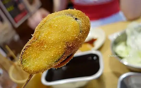 日本大阪通天閣新世界商店街串炸老店PK【串炸達摩 新世界總本